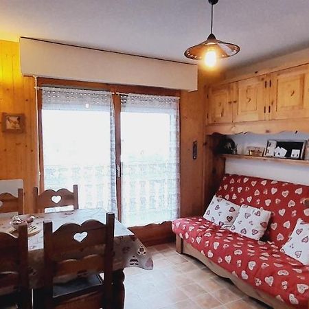 Ferienwohnung Le Coeur Des Memises Thollon-les-Memises Exterior foto