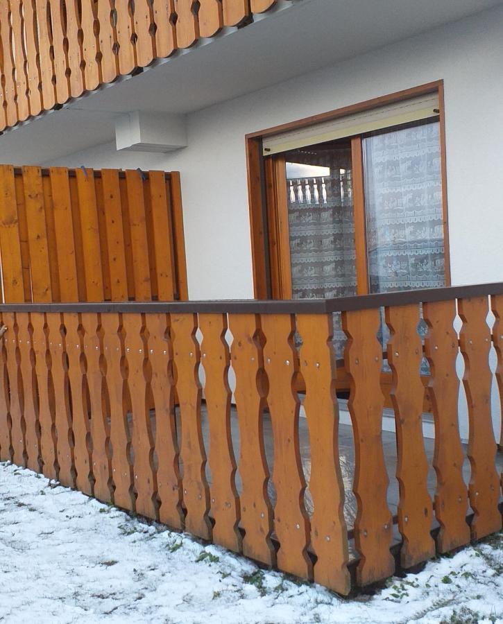 Ferienwohnung Le Coeur Des Memises Thollon-les-Memises Exterior foto